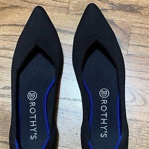Rothy size 9 black points EUC